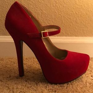 Charlotte Russe Pumps